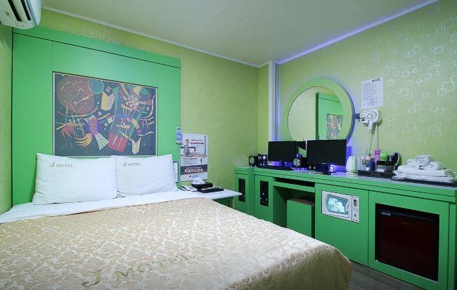 Real Boutique Hotel ソウル特別市 エクステリア 写真