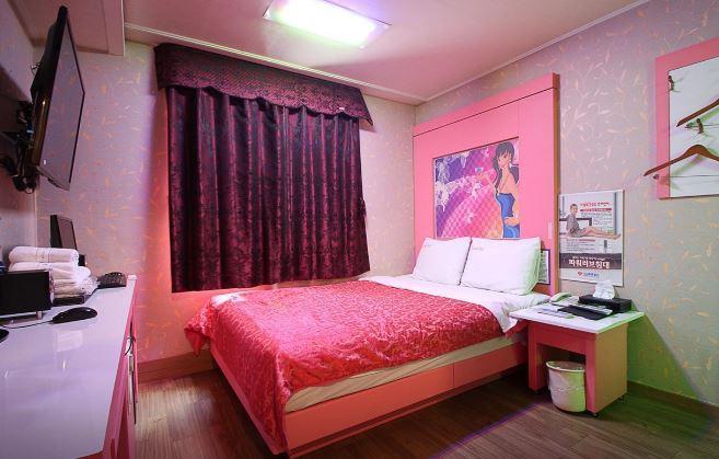 Real Boutique Hotel ソウル特別市 エクステリア 写真